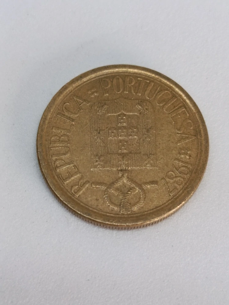 Portugalsko 10 escudos, 1987