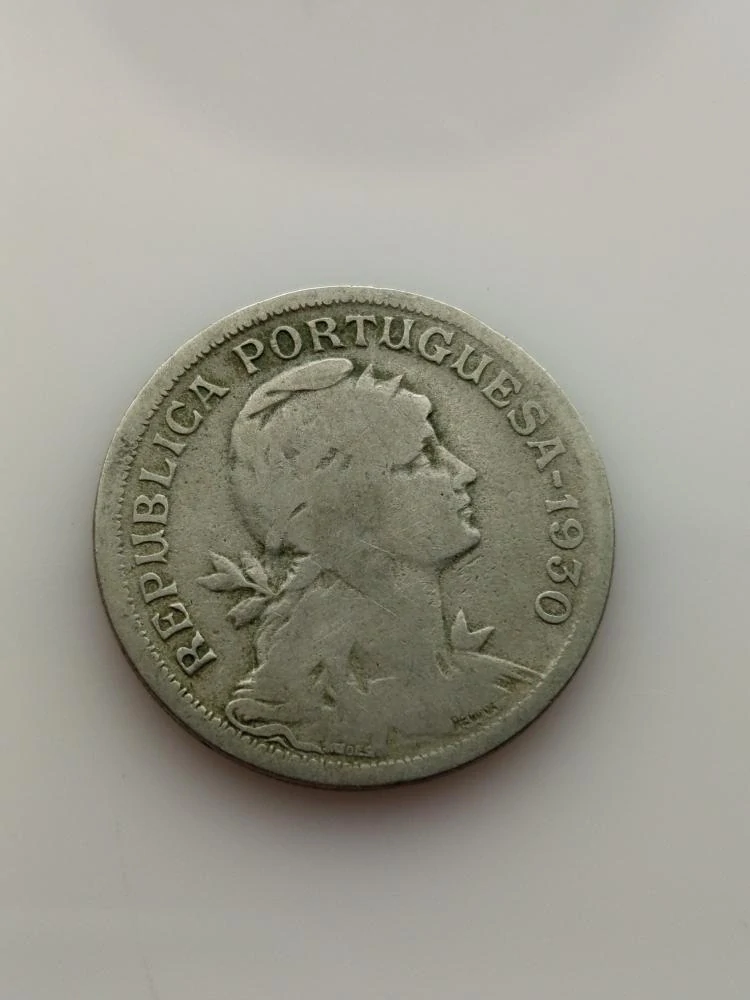 Portugalsko 50 centavos, 1930