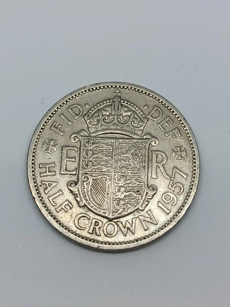 Velká Británie ½ koruny, 1957