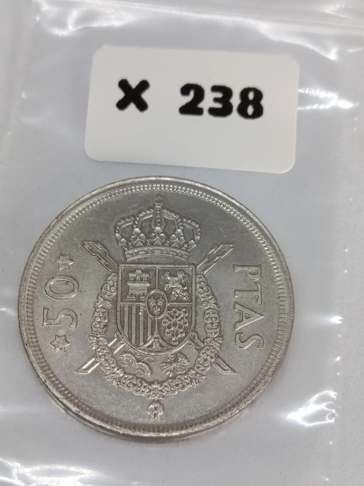 Španělsko 50 pesetas, 1975 80 inside the star (1980)